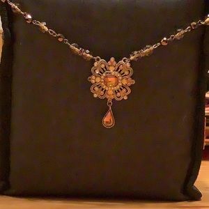 🎱 GUC Avon 2003 Fashion Necklace